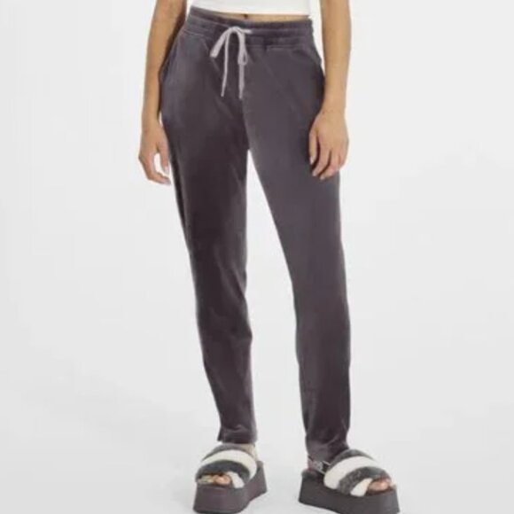 Ugg Haydn Joggers Size Small - Worn once - Picture 1 of 6